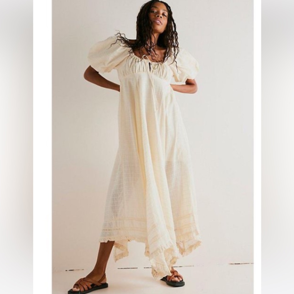 On My Level Maxi Dress size medium in color Summer Khaki